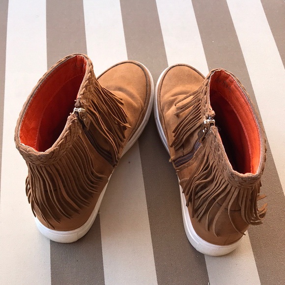 Via Moda brown  fringe boost - Picture 7 of 7